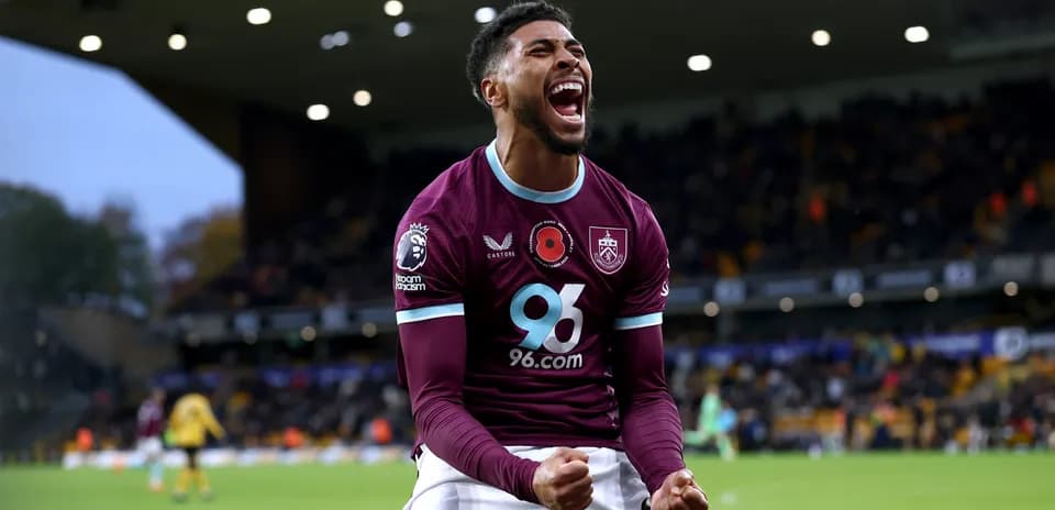 Jugador de Burnley celebrando un gol