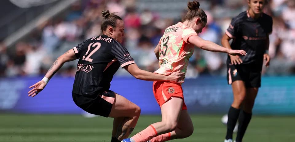 Jugadora de Portland Thorns W en acción