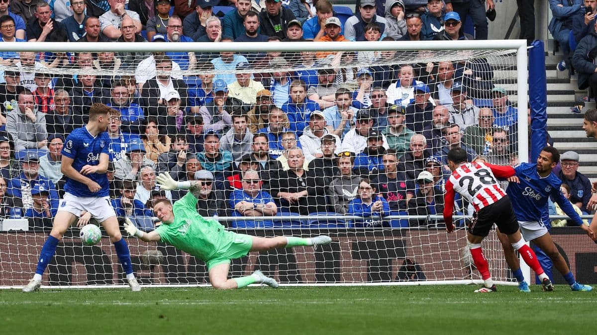 Gol del Sunderland en partido contra el Everton