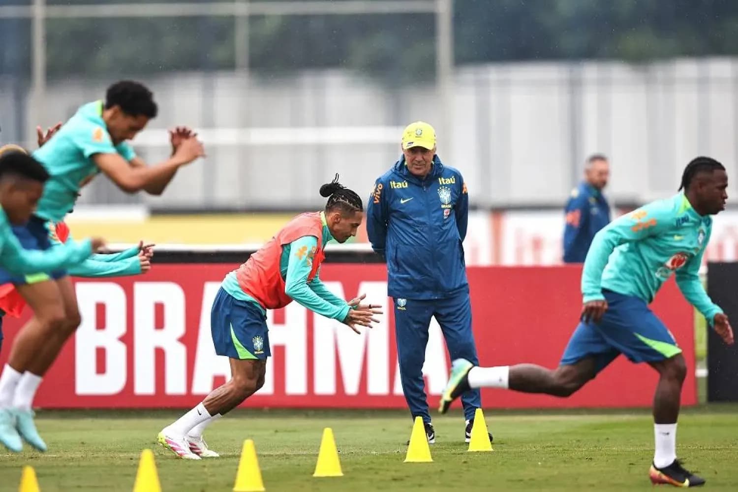 Entrenamiento de jugadores de Brasil