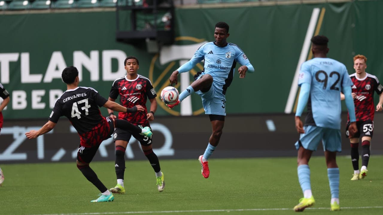 Un jugador de Minnesota United II en acción