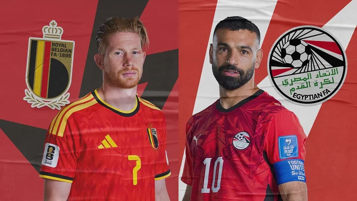Jugadores de Bélgica y Egipto en la Copa Mundial