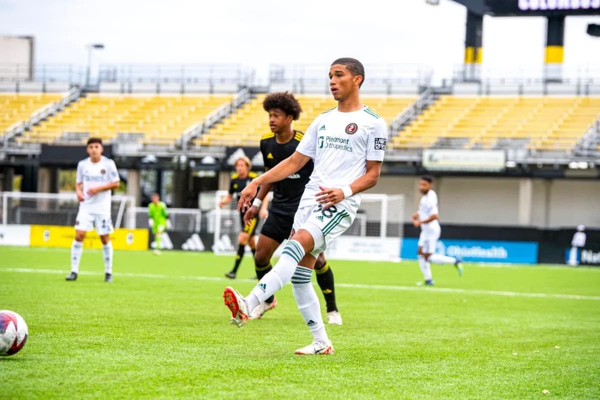 Jugador de Atlanta United II en acción