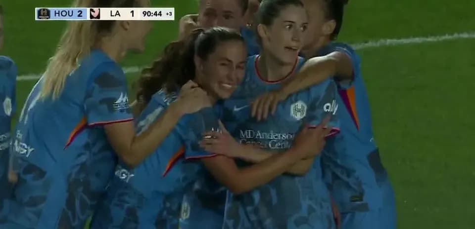 Jugadoras del Houston Dash celebrando un gol
