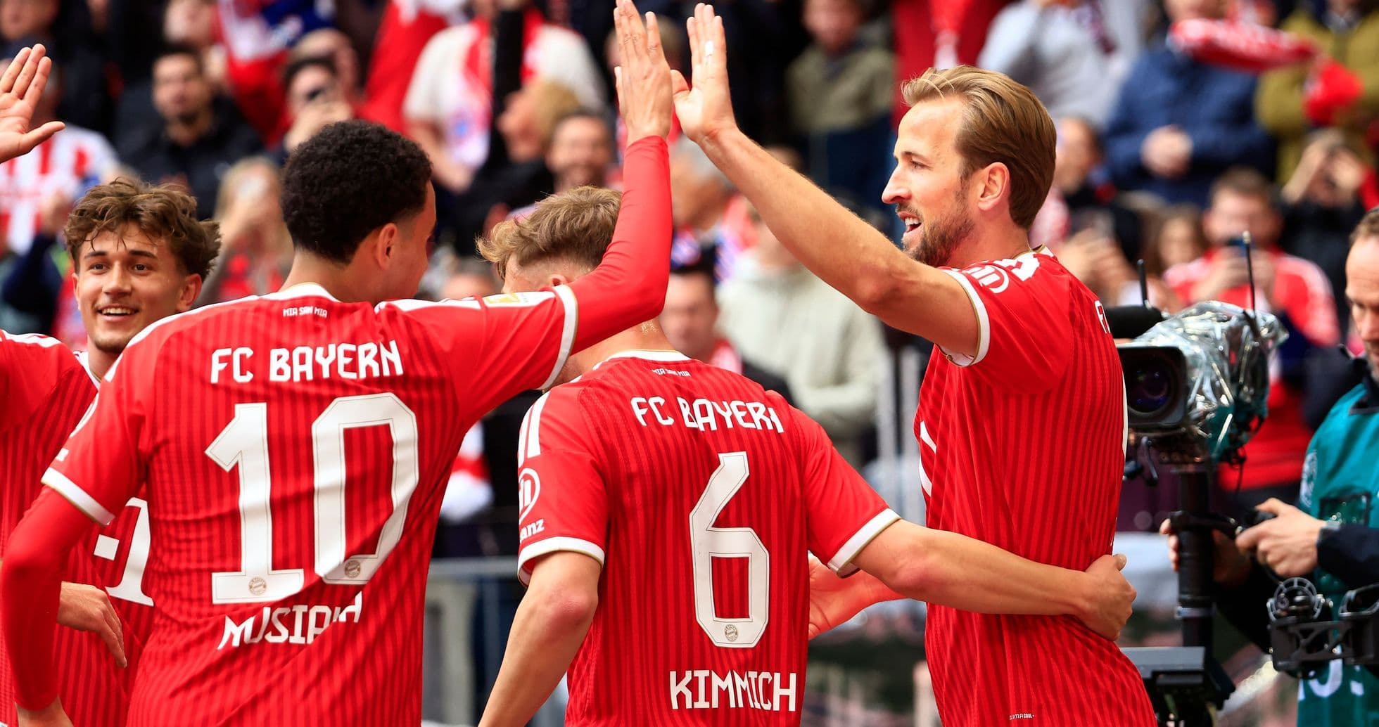 Jugadores de FC Bayern celebrando un gol