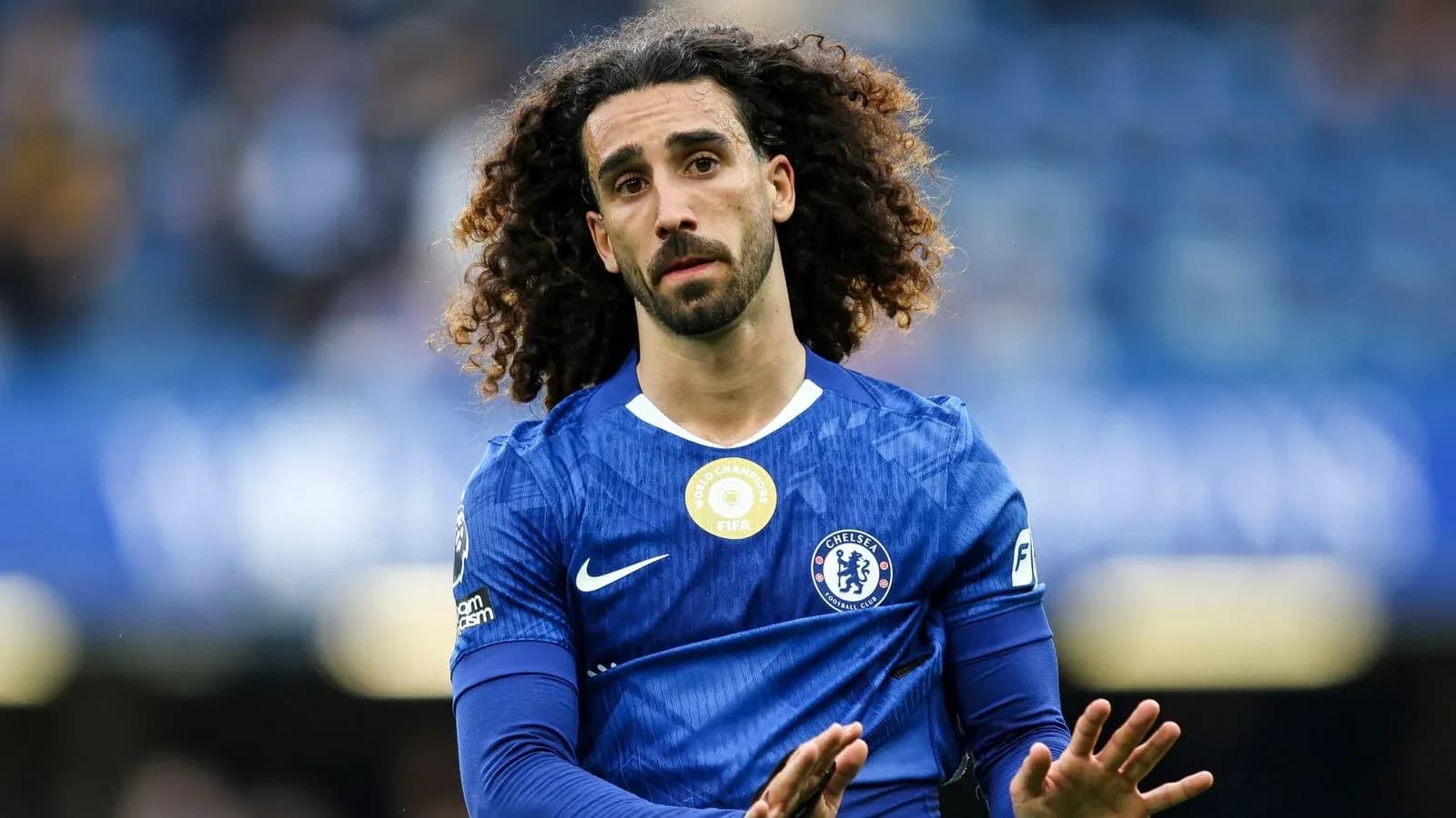 Jugador de Chelsea en acción durante el partido