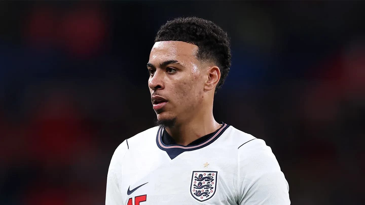 Jugador de Inglaterra durante un partido de fútbol