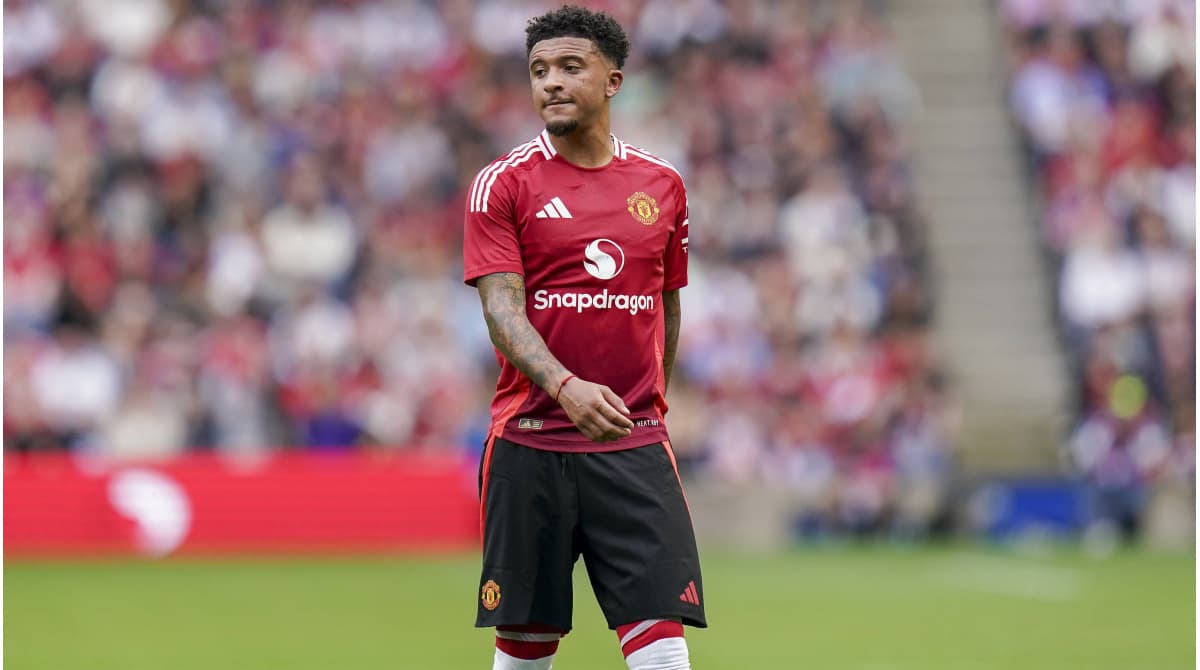 Jugador de Manchester United en el campo durante partido