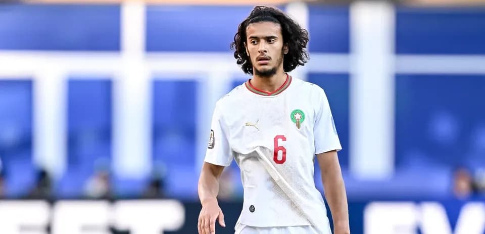 Jugador de Marruecos en acción durante un partido