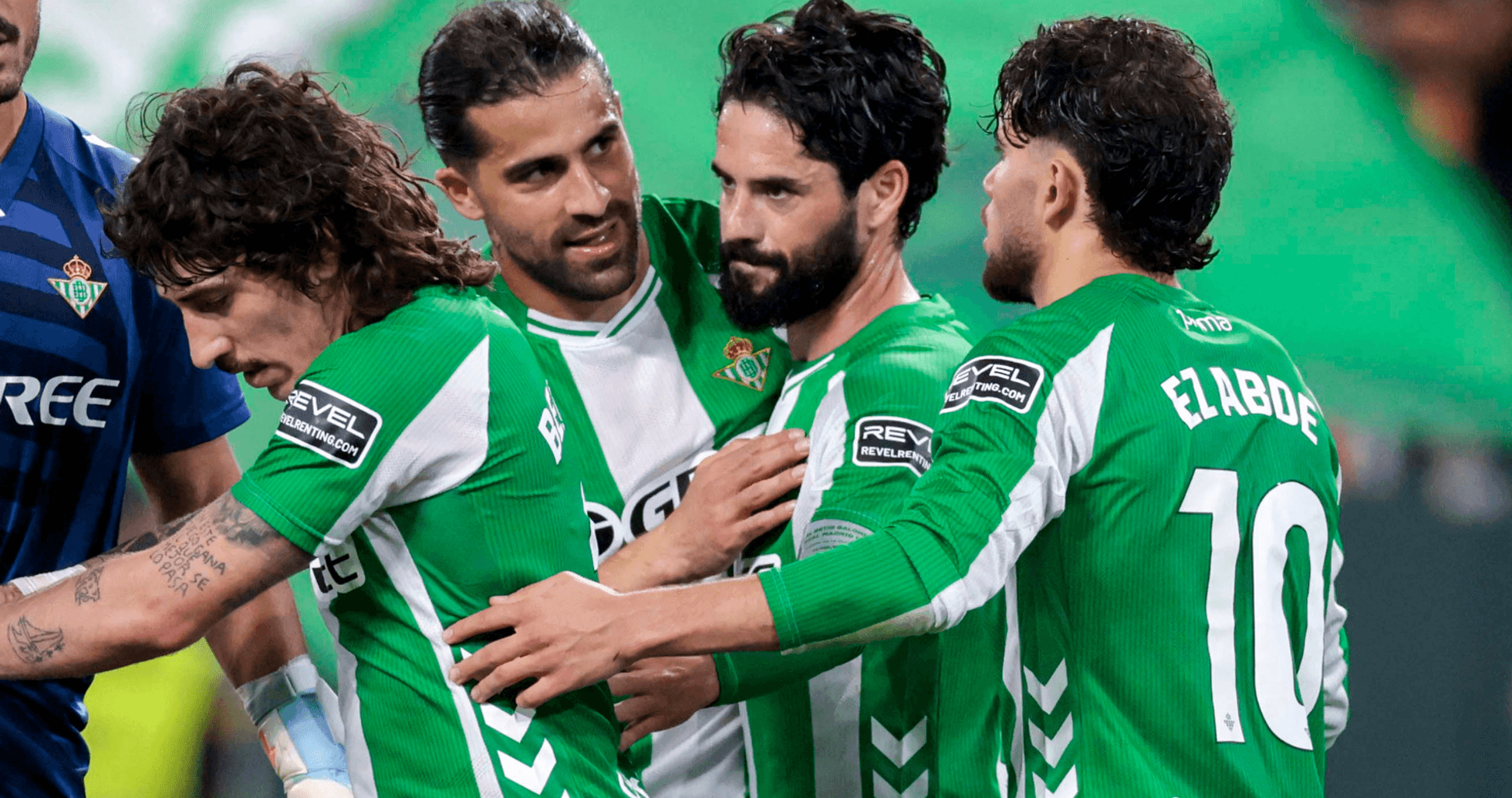 Jugadores del Real Betis celebrando un gol