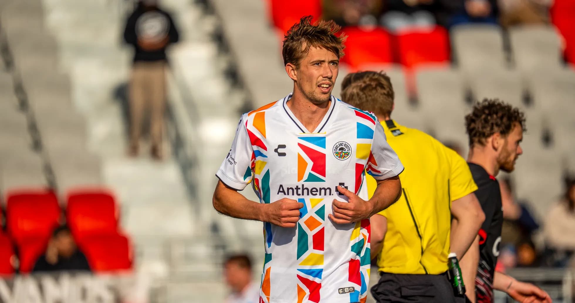 Jugador de Oakland Roots en partido de fútbol