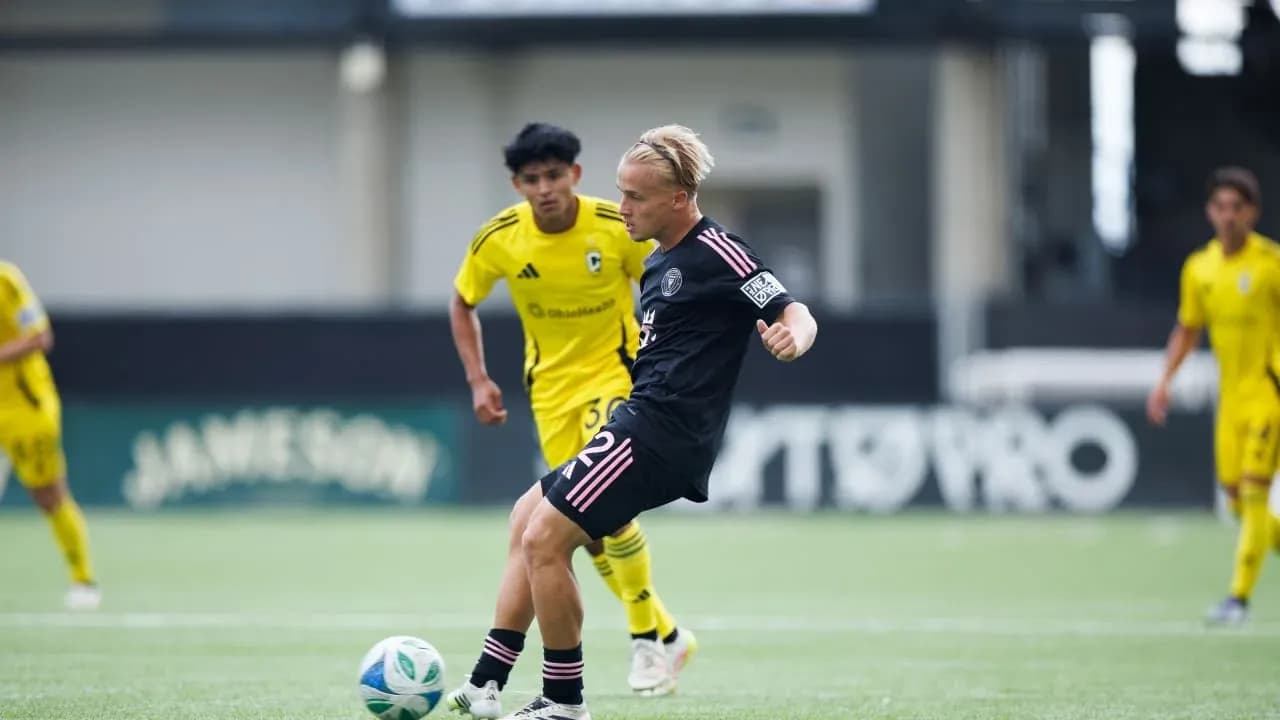 Jugador de Inter Miami II en acción