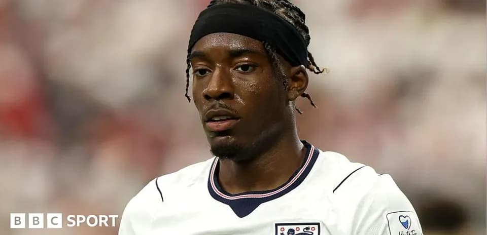 Jugador de Inglaterra en el campo durante un partido