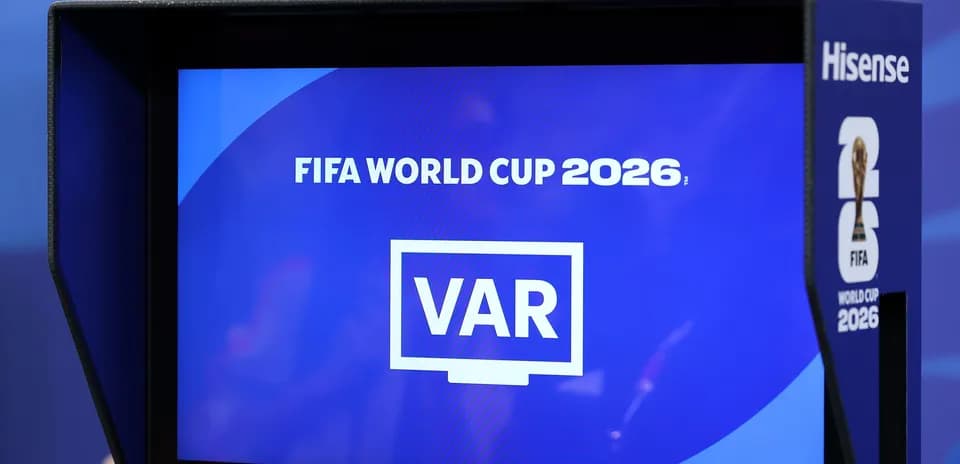 Pantalla VAR para la Copa Mundial FIFA 2026