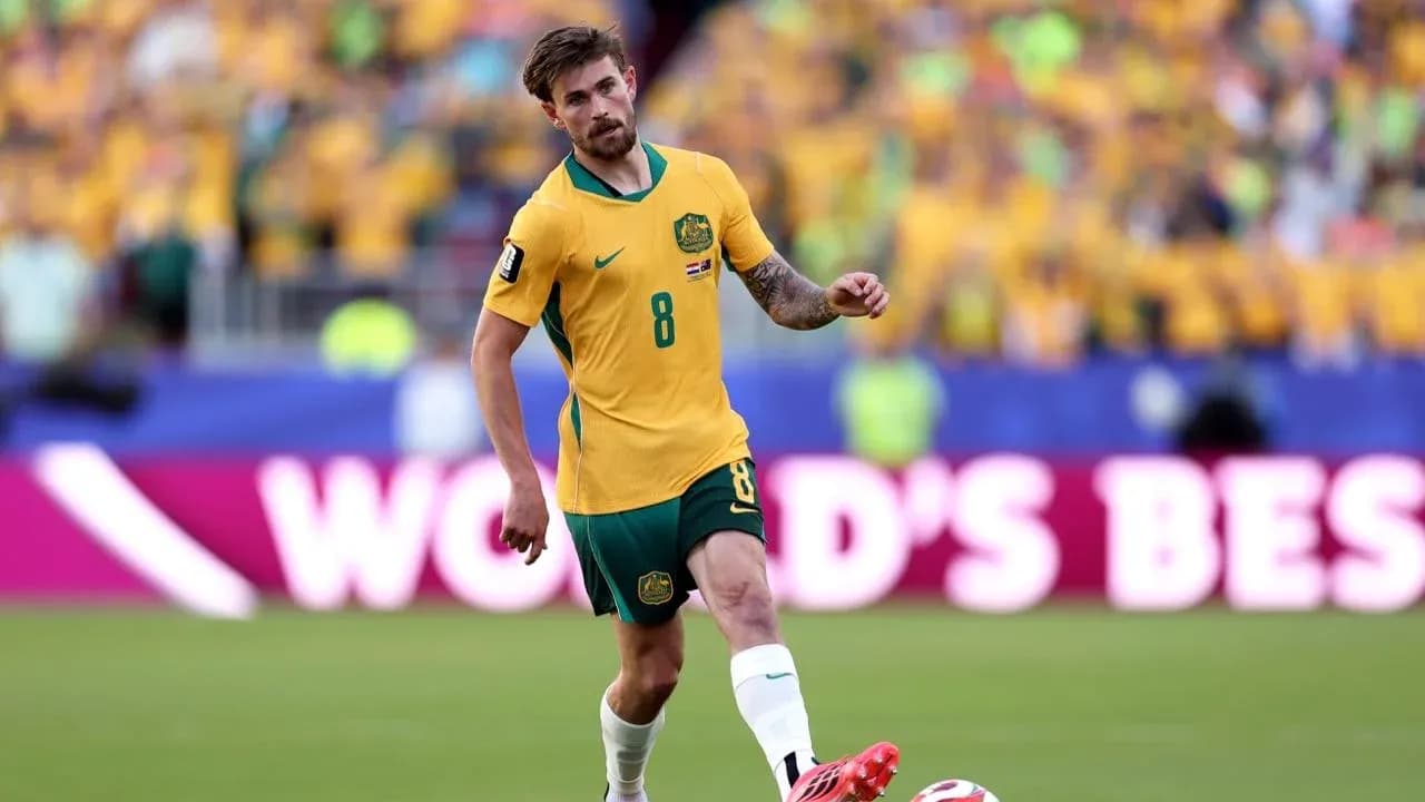 Jugador de Australia en partido de fútbol