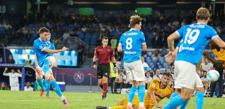 Gol de Napoli en el Estadio Diego Armando Maradona