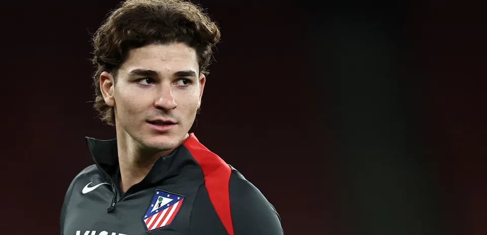 Jugador de Atlético de Madrid en sesión de entrenamiento