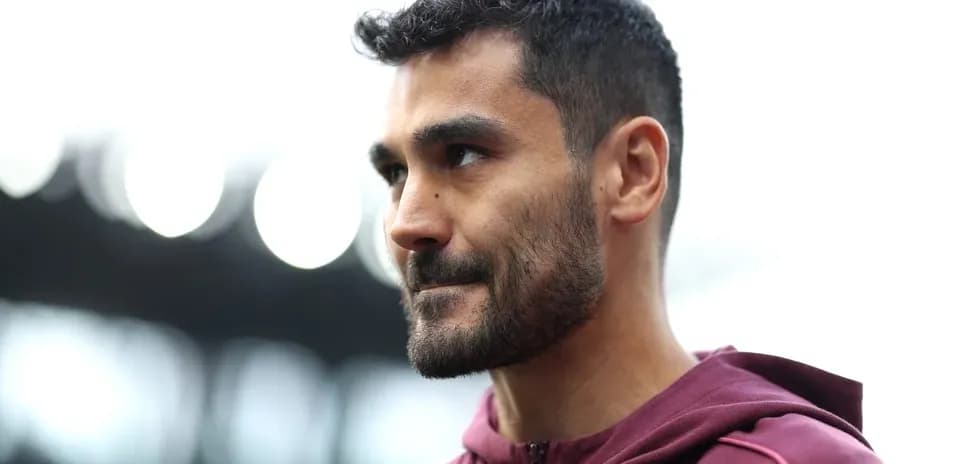 Jugador en el estadio antes del partido