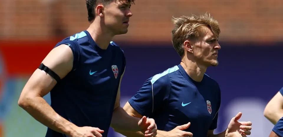 Jugadores de Noruega entrenando para el Mundial
