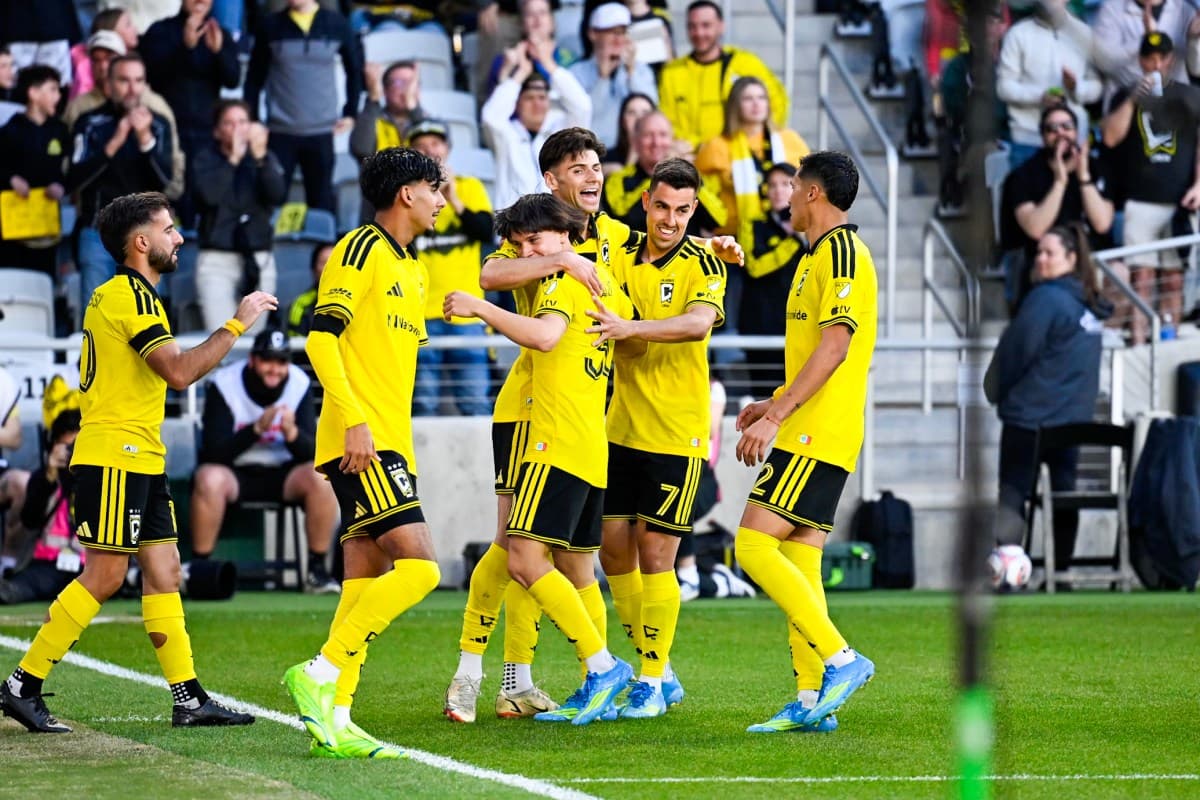 Celebración de jugadores de Columbus Crew II