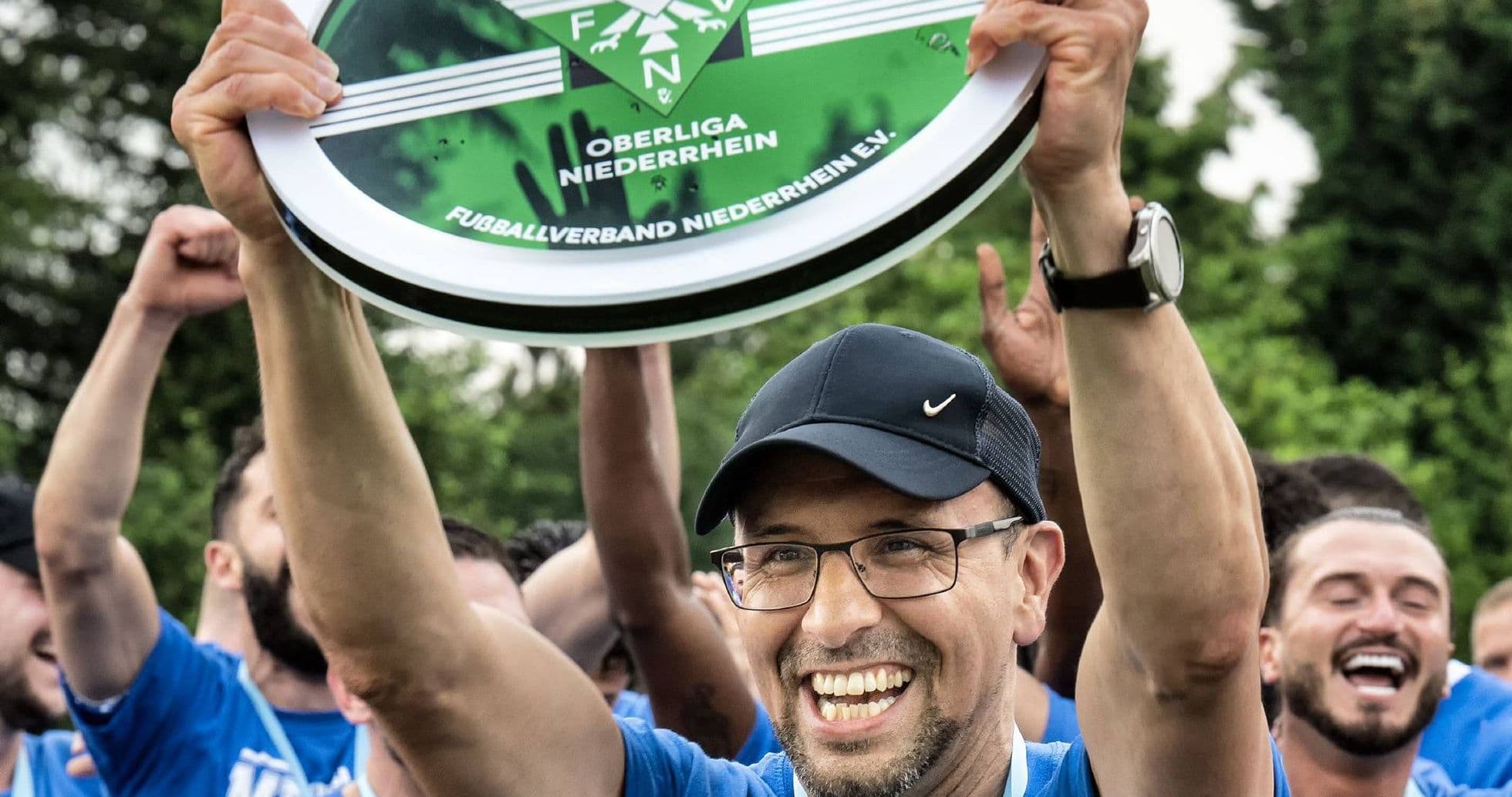 Celebración de la victoria en la Oberliga Niederrhein