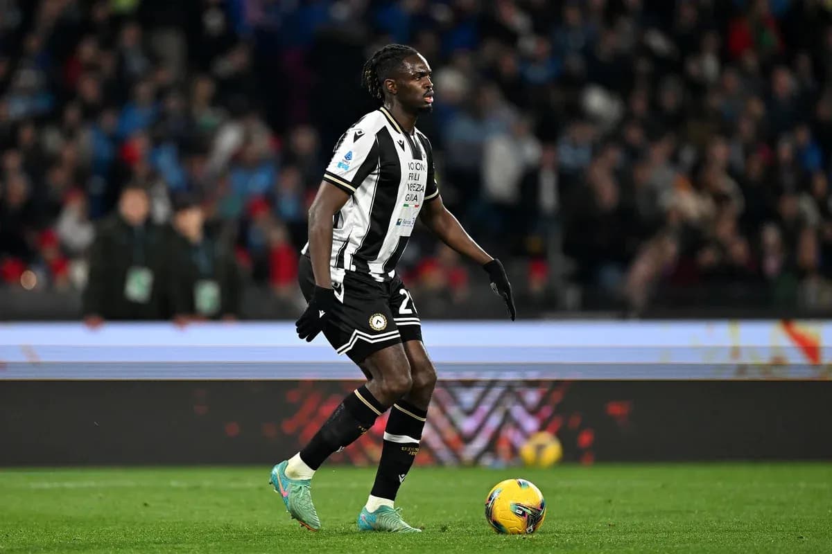 Jugador de Udinese en el partido contra Napoli