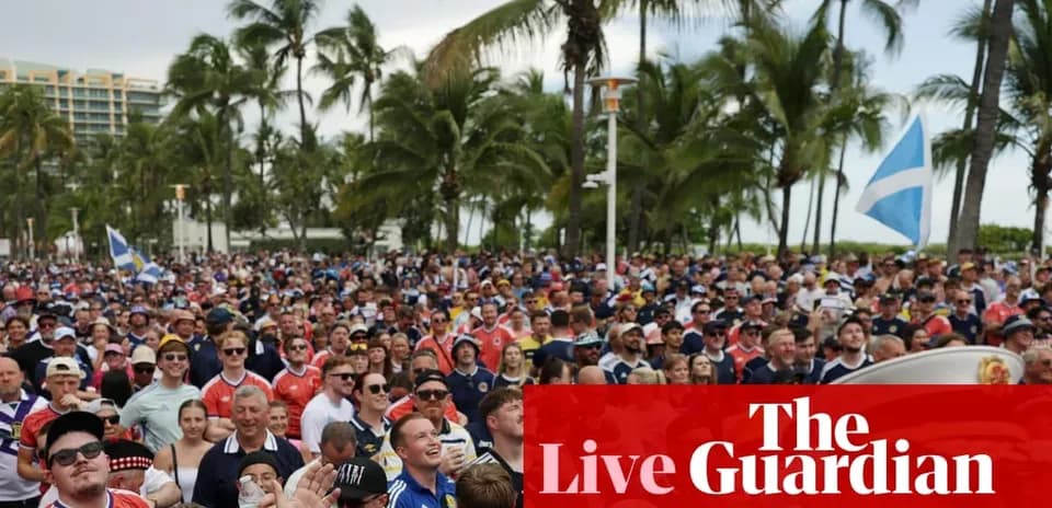 Gran multitud de aficionados en evento deportivo al aire libre