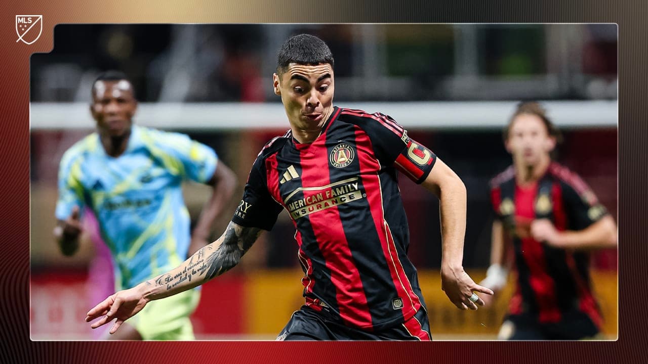 Jugador de Atlanta United II en acción Jugador de Atlanta United II en acción