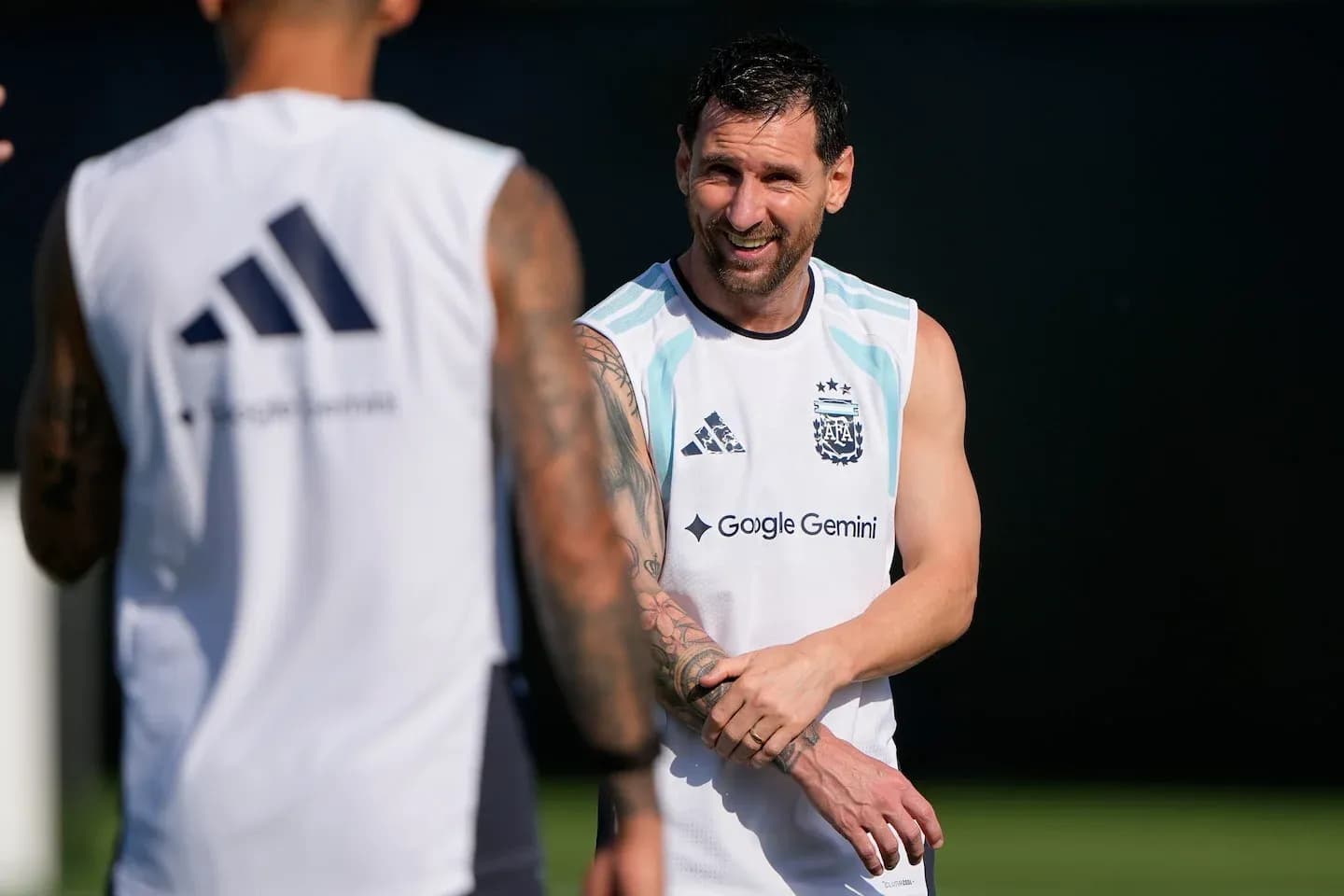 Lionel Messi durante un entrenamiento con Argentina Lionel Messi durante un entrenamiento con Argentina