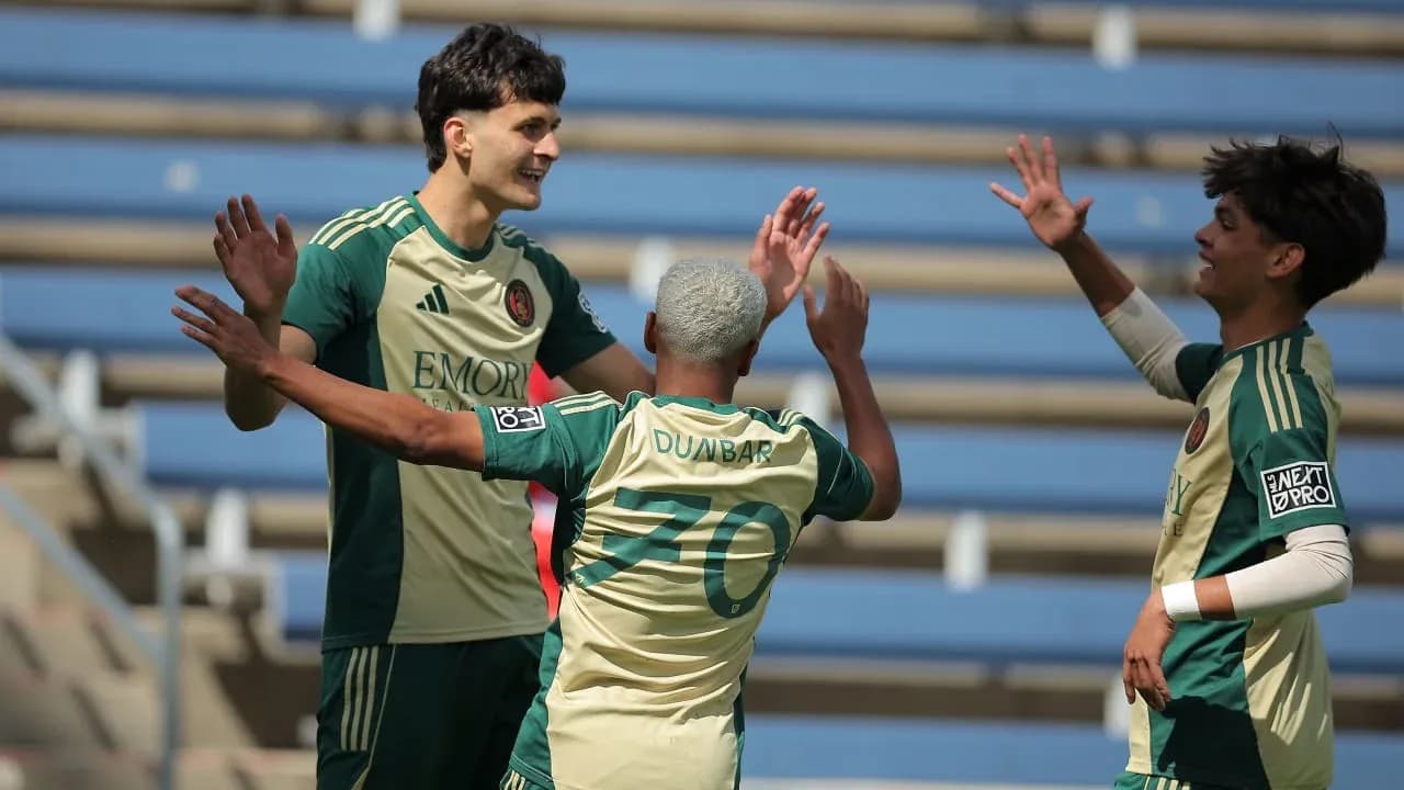 Jugadores de Atlanta United II celebrando un gol Jugadores de Atlanta United II celebrando un gol