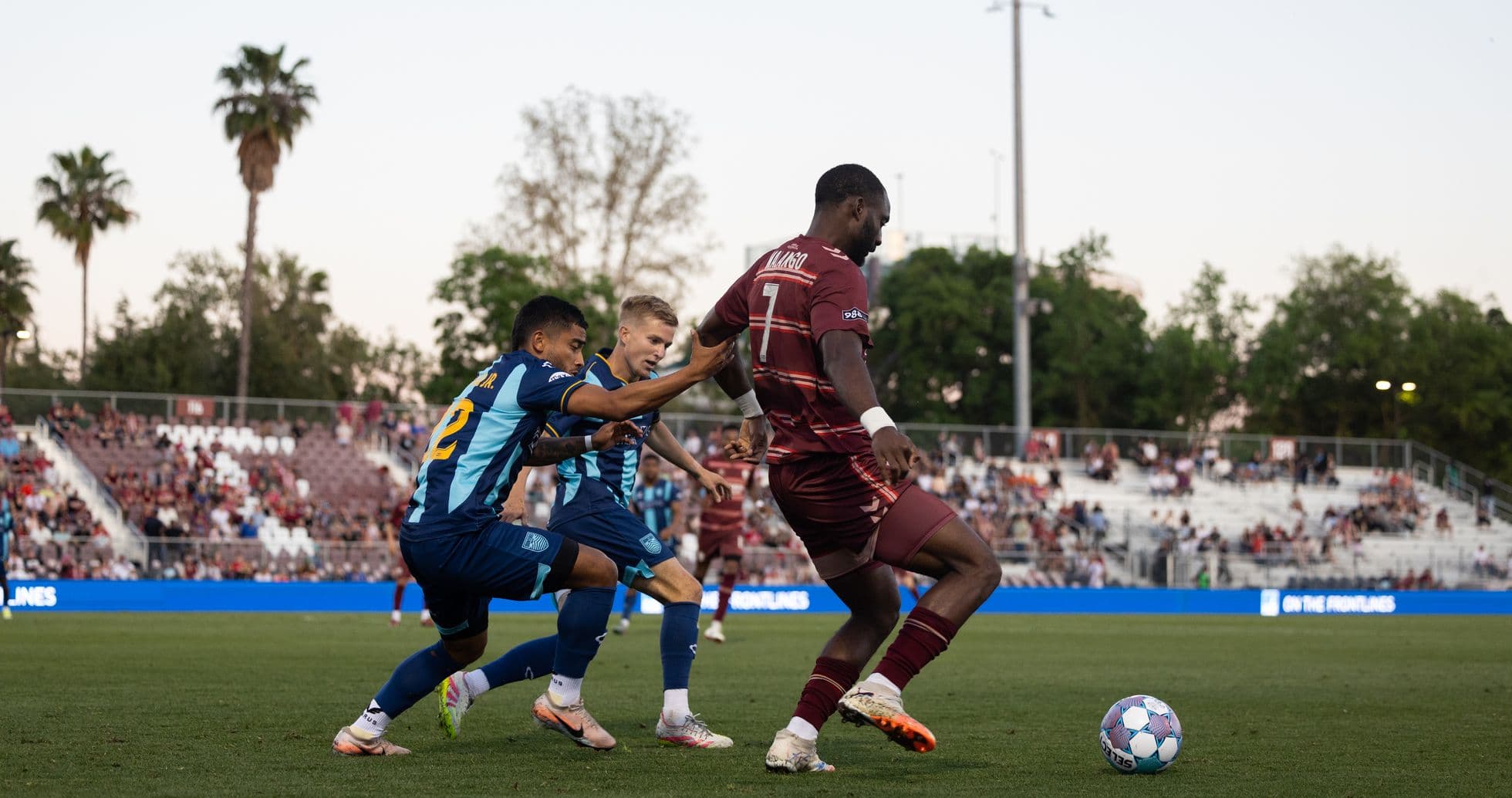 Juego entre Sacramento Republic y Monterey Bay Juego entre Sacramento Republic y Monterey Bay